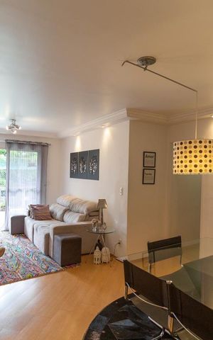 Apartamento à venda com 95m², 3 quartos e 2 vagas Apartamento à venda com 95m², 3 quartos e 2 vagasSala