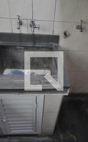 Casa à venda com 200m², 4 quartos e 4 vagasÁrea de Serviço