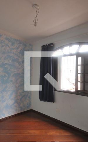 Casa à venda com 200m², 4 quartos e 4 vagasQuarto 3