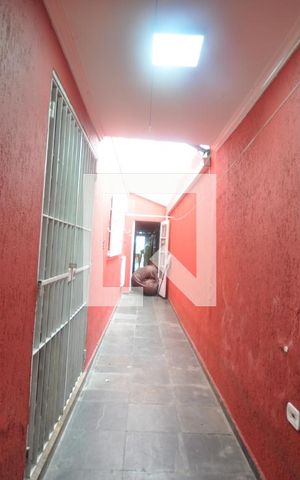 Casa à venda com 200m², 4 quartos e 4 vagasQuintal