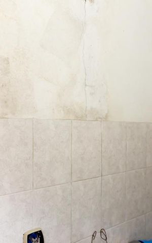 Casa à venda com 166m², 4 quartos e 2 vagas Casa à venda com 166m², 4 quartos e 2 vagasBanheiro 2