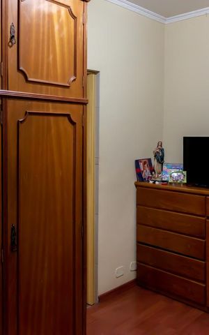 Casa à venda com 166m², 4 quartos e 2 vagas Casa à venda com 166m², 4 quartos e 2 vagasSuite