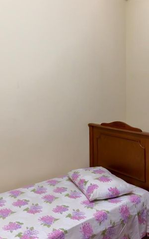 Casa à venda com 166m², 4 quartos e 2 vagas Casa à venda com 166m², 4 quartos e 2 vagasSuite
