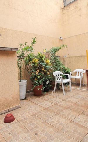 Casa para alugar com 400m², 3 quartos e 2 vagas Casa para alugar com 400m², 3 quartos e 2 vagasArea de serviço