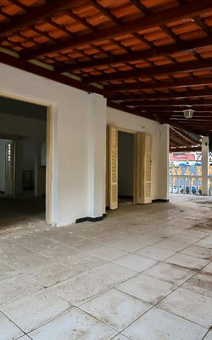 Casa para alugar com 260m², 3 quartos e 8 vagas Casa para alugar com 260m², 3 quartos e 8 vagasTerraço