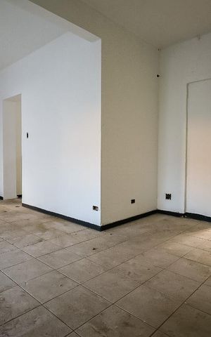Casa para alugar com 260m², 3 quartos e 8 vagas Casa para alugar com 260m², 3 quartos e 8 vagasSala