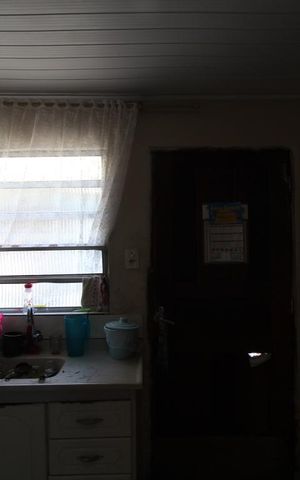 Casa à venda com 400m², 2 quartos e 3 vagasCozinha