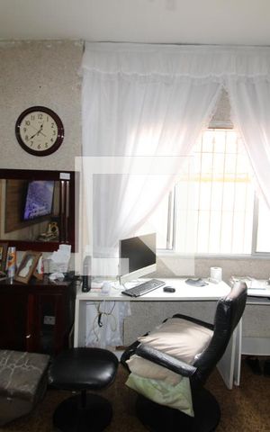 Casa à venda com 265m², 2 quartos e 1 vagaSala
