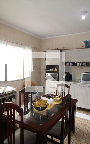 Casa à venda com 265m², 2 quartos e 1 vagaCozinha
