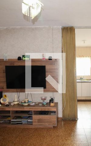 Casa à venda com 265m², 2 quartos e 1 vagaSala