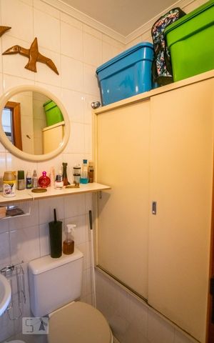 Apartamento à venda com 168m², 3 quartos e 3 vagas Apartamento à venda com 168m², 3 quartos e 3 vagasLavabo
