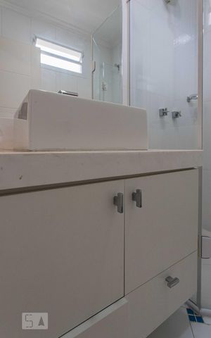 Casa à venda com 320m², 4 quartos e 4 vagas Casa à venda com 320m², 4 quartos e 4 vagasBanheiro 3 Escritório