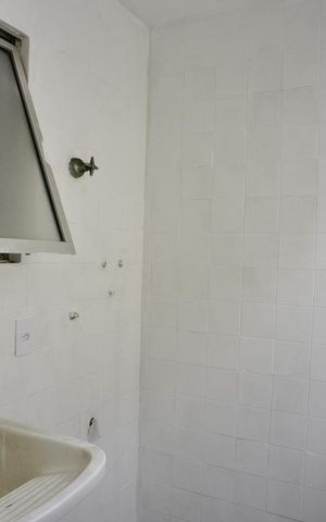 Apartamento para alugar com 65m², 2 quartos e 1 vagaÁrea de Serviço