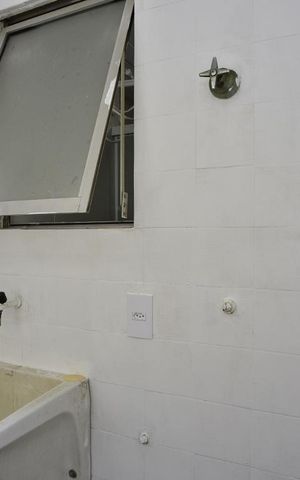 Apartamento para alugar com 65m², 2 quartos e 1 vagaÁrea de Serviço