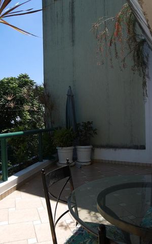 Apartamento para alugar com 280m², 4 quartos e 5 vagasVaranda