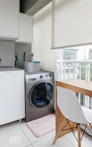 Studio para alugar com 36m², 1 quarto e 1 vaga Studio para alugar com 36m², 1 quarto e 1 vagaVaranda