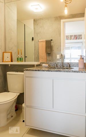 Studio para alugar com 36m², 1 quarto e 1 vaga Studio para alugar com 36m², 1 quarto e 1 vagaBanheiro da Suite
