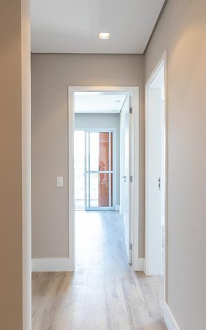 Apartamento à venda com 157m², 3 quartos e 3 vagas Apartamento à venda com 157m², 3 quartos e 3 vagasCorredor