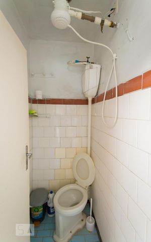 Casa à venda com 165m², 2 quartos e 1 vagaBanheiro Edícula
