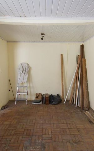 Casa à venda com 165m², 2 quartos e 1 vagaSala