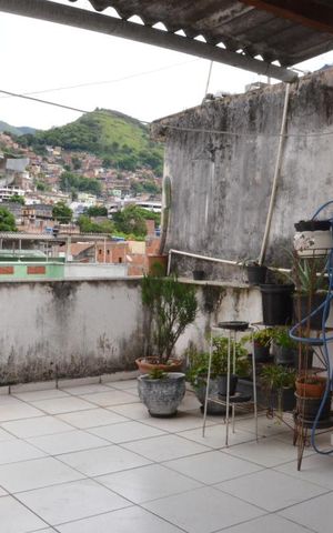 Casa à venda com 51m², 4 quartos e sem vagaTerraço