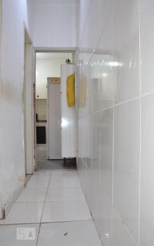 Casa à venda com 51m², 4 quartos e sem vagaÁrea de serviço