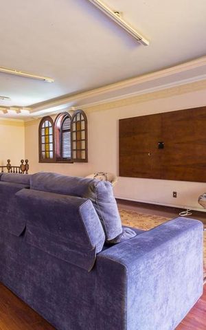 Casa para alugar com 460m², 4 quartos e 6 vagas Casa para alugar com 460m², 4 quartos e 6 vagassala 2