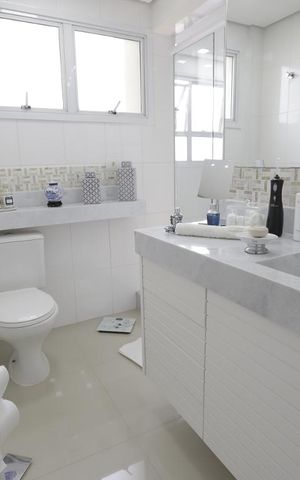Apartamento à venda com 258m², 3 quartos e 6 vagasBanheiro da Suíte 3