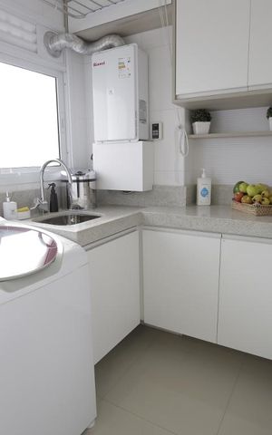 Apartamento à venda com 258m², 3 quartos e 6 vagasLavanderia