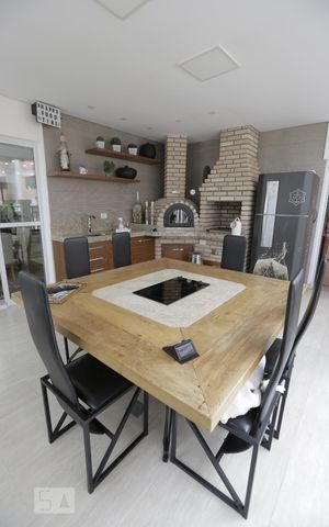 Apartamento à venda com 258m², 3 quartos e 6 vagasChurrasqueira