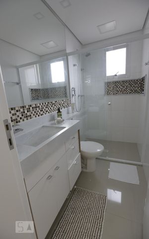 Apartamento à venda com 258m², 3 quartos e 6 vagasBanheiro da Suíte 1
