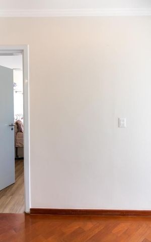 Casa para alugar com 700m², 3 quartos e 6 vagas Casa para alugar com 700m², 3 quartos e 6 vagasHall
