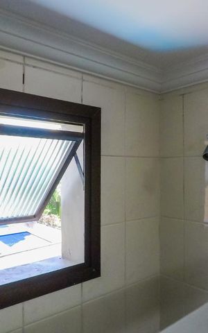 Apartamento à venda com 187m², 4 quartos e 3 vagasBanheiro