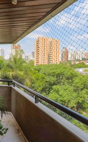 Apartamento à venda com 187m², 4 quartos e 3 vagasSacada