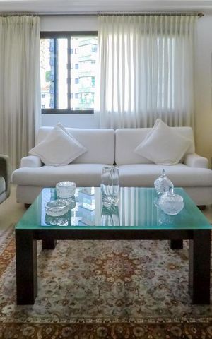 Apartamento à venda com 187m², 4 quartos e 3 vagasSala