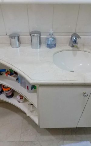 Apartamento à venda com 187m², 4 quartos e 3 vagasBanheiro