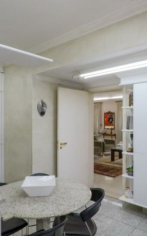 Apartamento à venda com 187m², 4 quartos e 3 vagascozinha