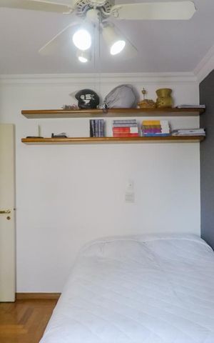 Apartamento à venda com 187m², 4 quartos e 3 vagasQuarto 2