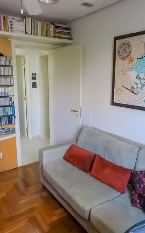 Apartamento à venda com 187m², 4 quartos e 3 vagasQuarto 1