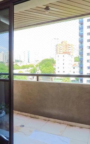 Apartamento à venda com 187m², 4 quartos e 3 vagasSacada