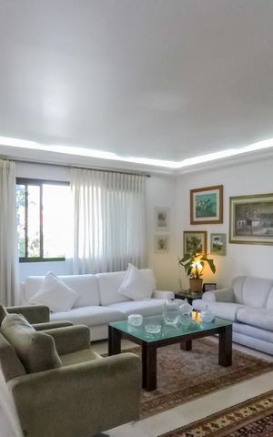Apartamento à venda com 187m², 4 quartos e 3 vagasSala