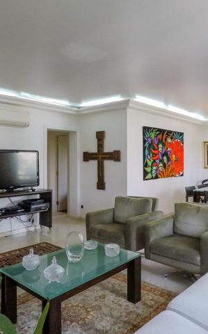 Apartamento à venda com 187m², 4 quartos e 3 vagasSala