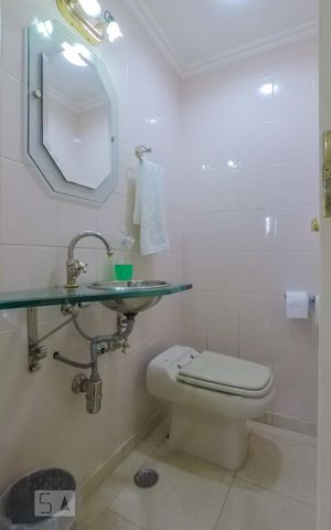 Apartamento à venda com 187m², 4 quartos e 3 vagasLavabo