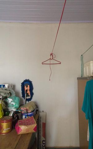 Casa à venda com 180m², 3 quartos e 6 vagasQuarto Serviço