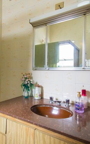 Casa à venda com 180m², 3 quartos e 6 vagasBanheiro