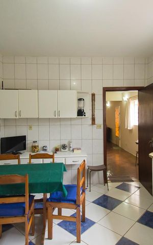 Casa à venda com 180m², 3 quartos e 6 vagasCozinha
