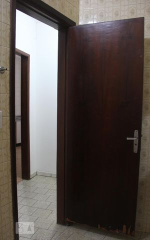 Apartamento para alugar com 80m², 2 quartos e sem vagaBanheiro 
