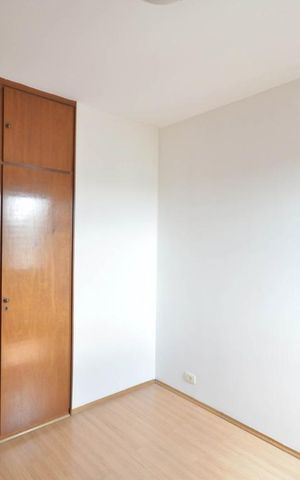 Apartamento à venda com 90m², 3 quartos e 2 vagas Apartamento à venda com 90m², 3 quartos e 2 vagasQuarto 1