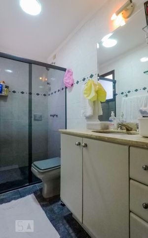 Apartamento para alugar com 384m², 3 quartos e 3 vagasBanheiro
