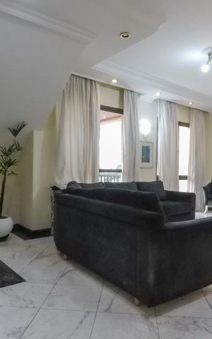 Apartamento para alugar com 384m², 3 quartos e 3 vagasSala